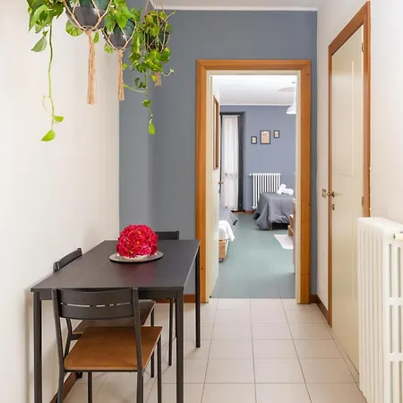 Апартаменты Navigli Cozy Corner Милан